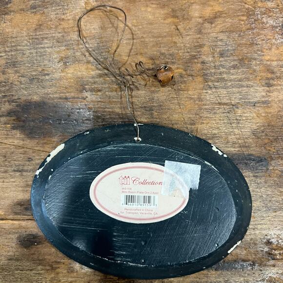 Tii Collections Mini Resin Snowman Plate Ornament Primitive Country - Picture 3 of 6